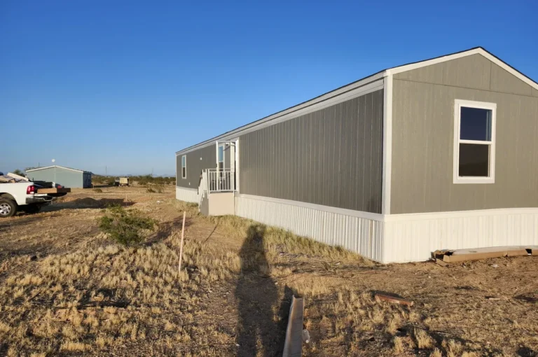 rojos installations 3 (1) (2)