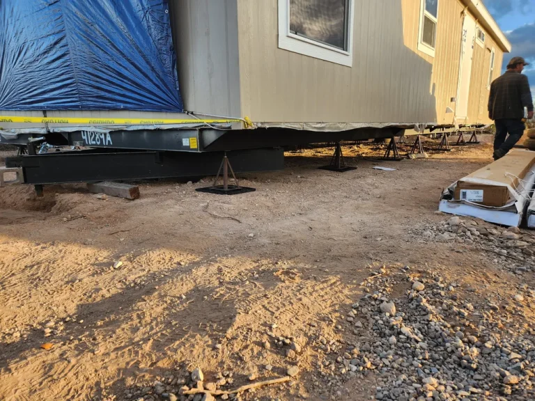 rojos installations 4 (1) (1)